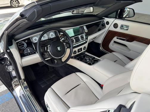 2016 Rolls-Royce Dawn Convertible