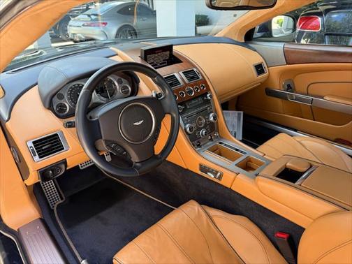2013 Aston Martin DB9 Coupe