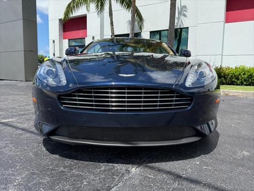 2013 Aston Martin DB9 Coupe