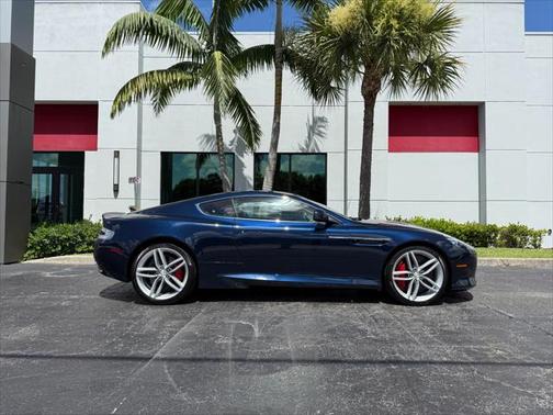 2013 Aston Martin DB9 Coupe