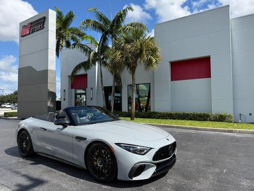 2022 Mercedes-Benz AMG SL 63 Base