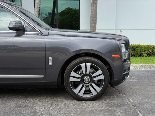 2022 Rolls-Royce Cullinan SUV