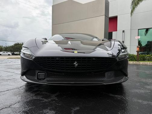 2021 Ferrari Roma Coupe