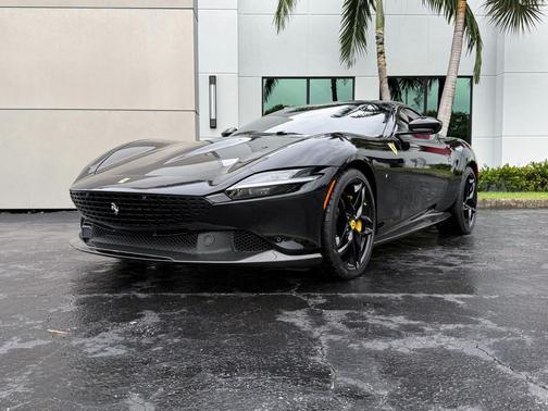 2021 Ferrari Roma Coupe