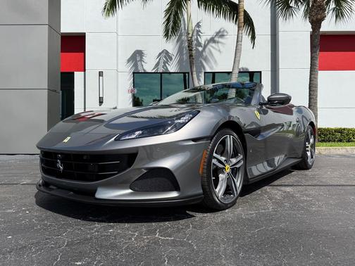 Argento Nurburgring Metallic 2022 Ferrari Portofino M Base