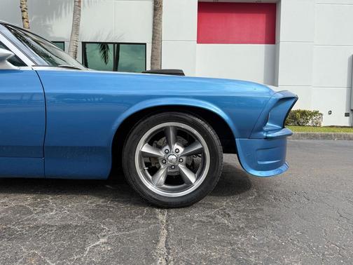 1969 Ford Mustang Base