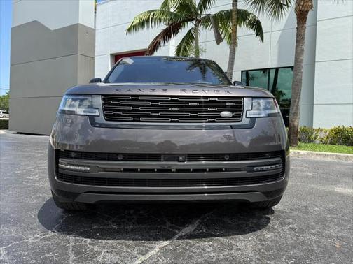 2023 Land Rover Range Rover P400 SE