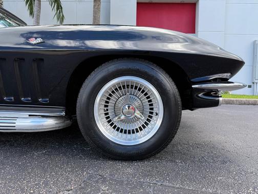 1965 Chevrolet Corvette Base
