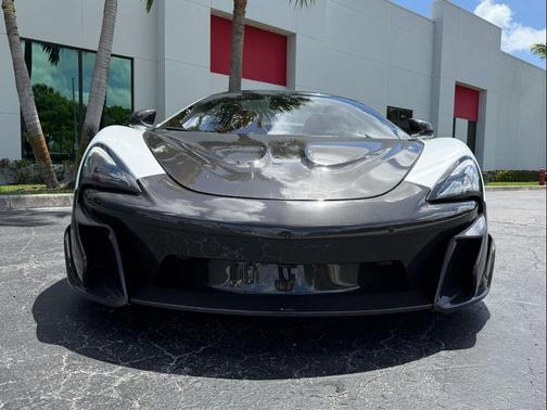 2019 McLaren 570S Convertible