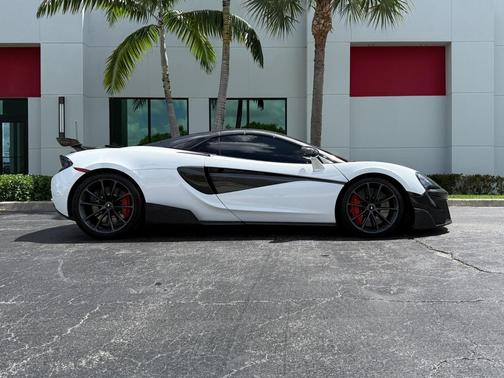 2019 McLaren 570S Convertible