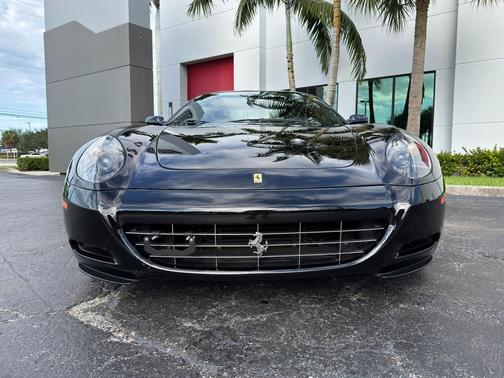 2005 Ferrari 612 Scaglietti Base