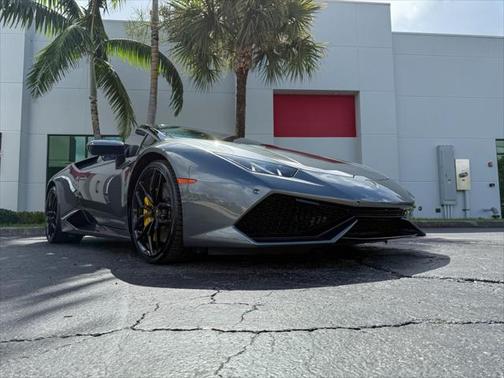 2016 Lamborghini Huracan LP610-4S