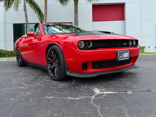 2015 Dodge Challenger SRT Hellcat
