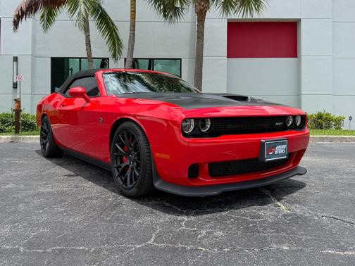 2015 Dodge Challenger SRT Hellcat