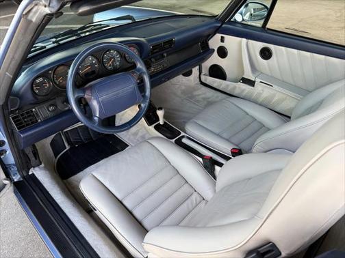 1992 Porsche 911 Carrera
