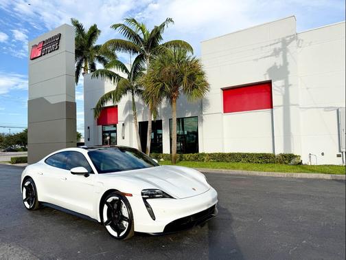 2021 Porsche Taycan 4S