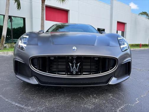 2024 Maserati GranTurismo Trofeo