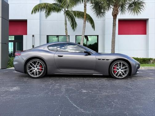2024 Maserati GranTurismo Trofeo
