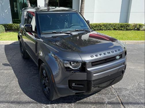 2023 Land Rover Defender 90 S
