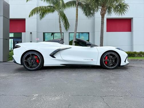 2023 Chevrolet Corvette Stingray w/2LT