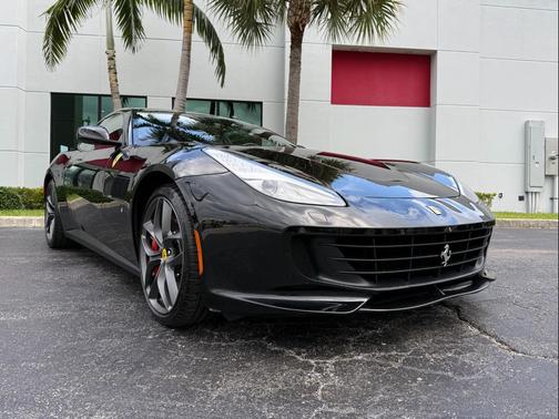 2018 Ferrari GTC4Lusso T