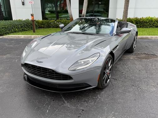 2021 Aston Martin DB11 Volante