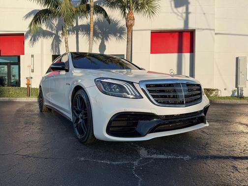 2018 Mercedes-Benz AMG S 63 4MATIC
