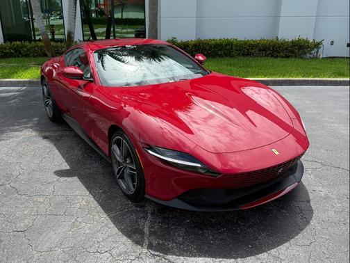 2021 Ferrari Roma Coupe
