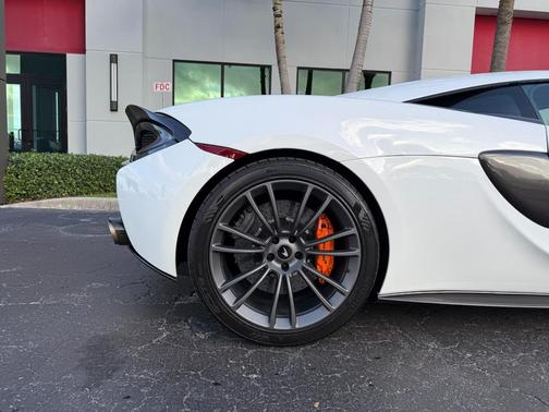 2016 McLaren 570S Coupe