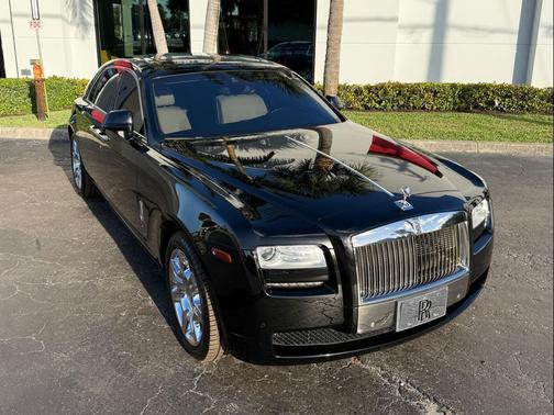 2013 Rolls-Royce Ghost Sedan