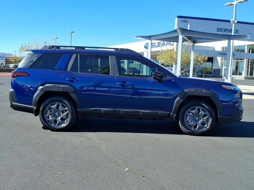 SAPPH BLU PRL 2026 Subaru Outback Premium