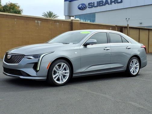 2023 Cadillac CT4 Luxury