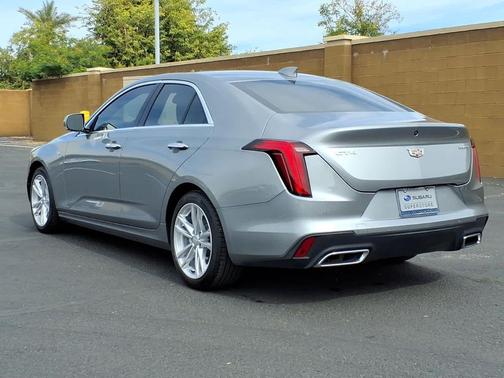 2023 Cadillac CT4 Luxury