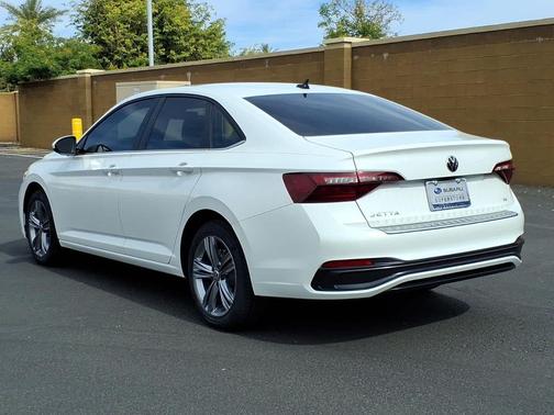 2023 Volkswagen Jetta 1.5T SE