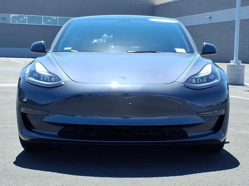 2022 Tesla Model 3 Standard Range