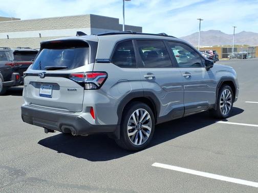 River Rock Pearl 2025 Subaru Forester Touring