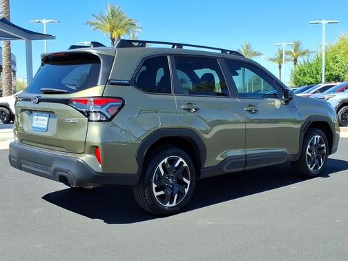 Autumn Green Metallic 2026 Subaru Forester Hybrid Limited