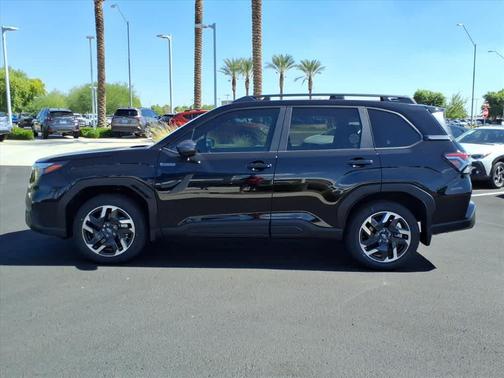 2025 Subaru Forester Hybrid Premium