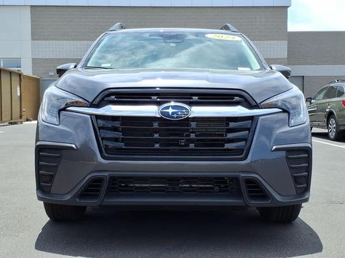 Magnetite Gray Metallic 2024 Subaru Ascent Premium 8-Passenger