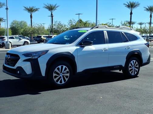 2025 Subaru Outback Base