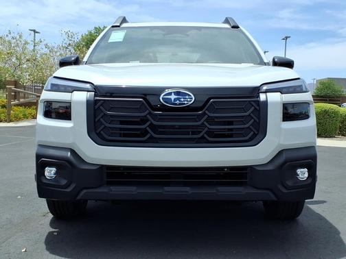 CRYSTAL WHT PRL 2026 Subaru Outback Touring