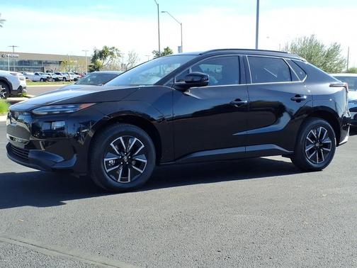 2026 Subaru Solterra Premium