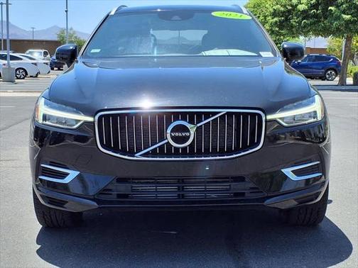 2021 Volvo XC60 Recharge Plug-In Hybrid T8 Inscription Expression