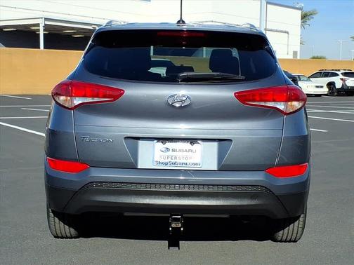 2017 Hyundai TUCSON SE