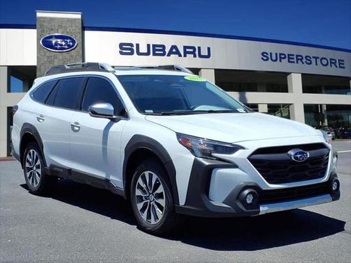 2025 Subaru Outback Touring XT