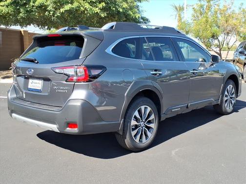 2025 Subaru Outback Touring