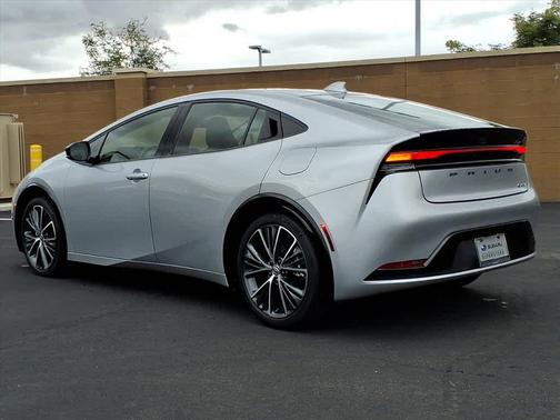 2024 Toyota Prius XLE