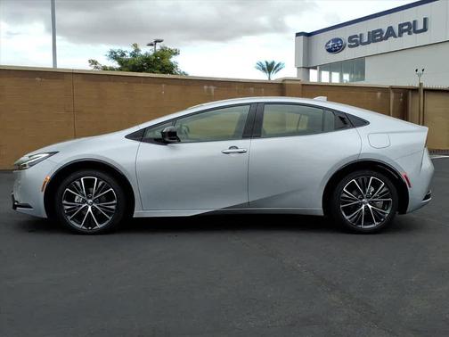 2024 Toyota Prius XLE