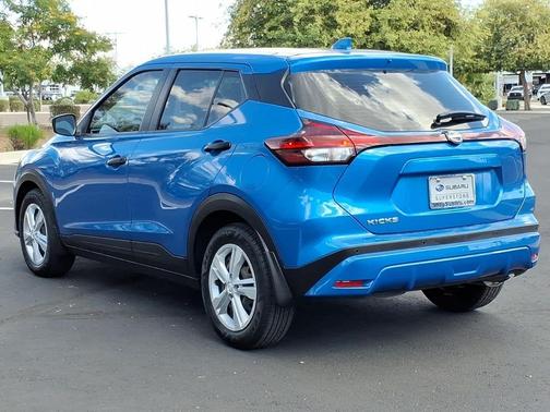 2022 Nissan Kicks S