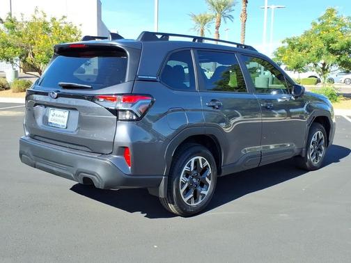 Magnetite Gray Metallic 2026 Subaru Forester Premium
